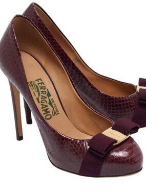 NEW SALVATORE FERRAGAMO Water Snake Pumps – Purple – Women’s Size 7